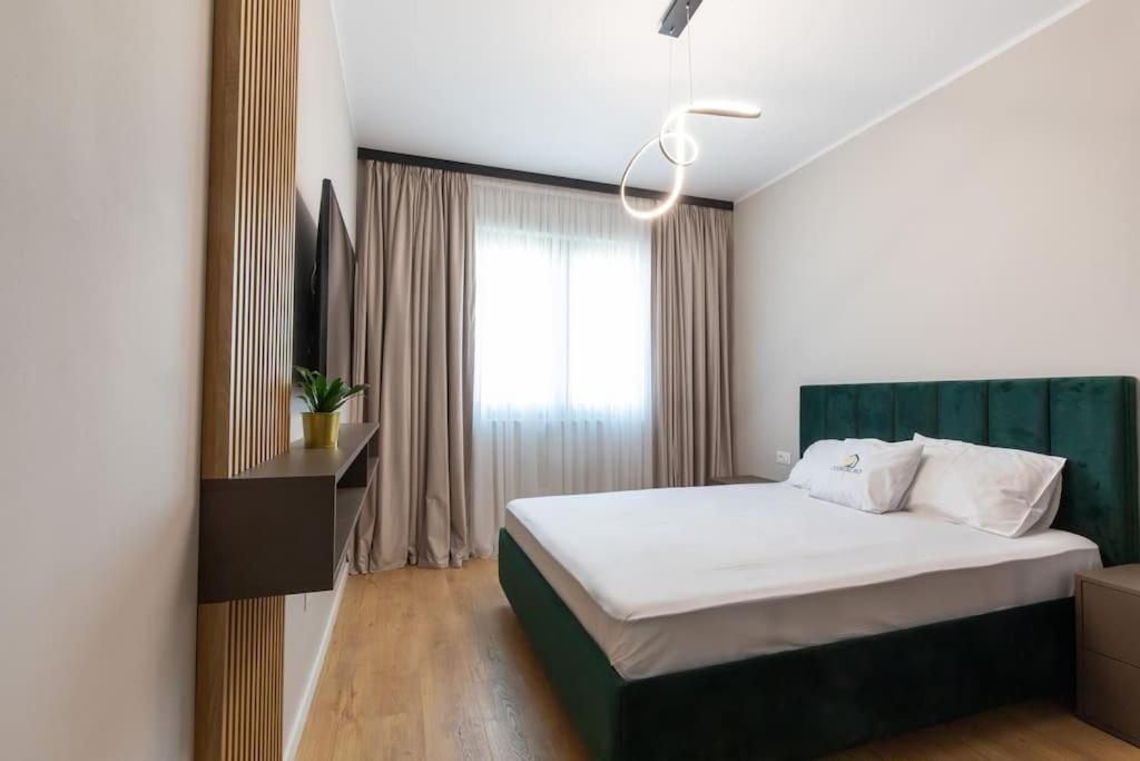 Elegant 2 Bedroom Retreat Bucharest Exterior photo