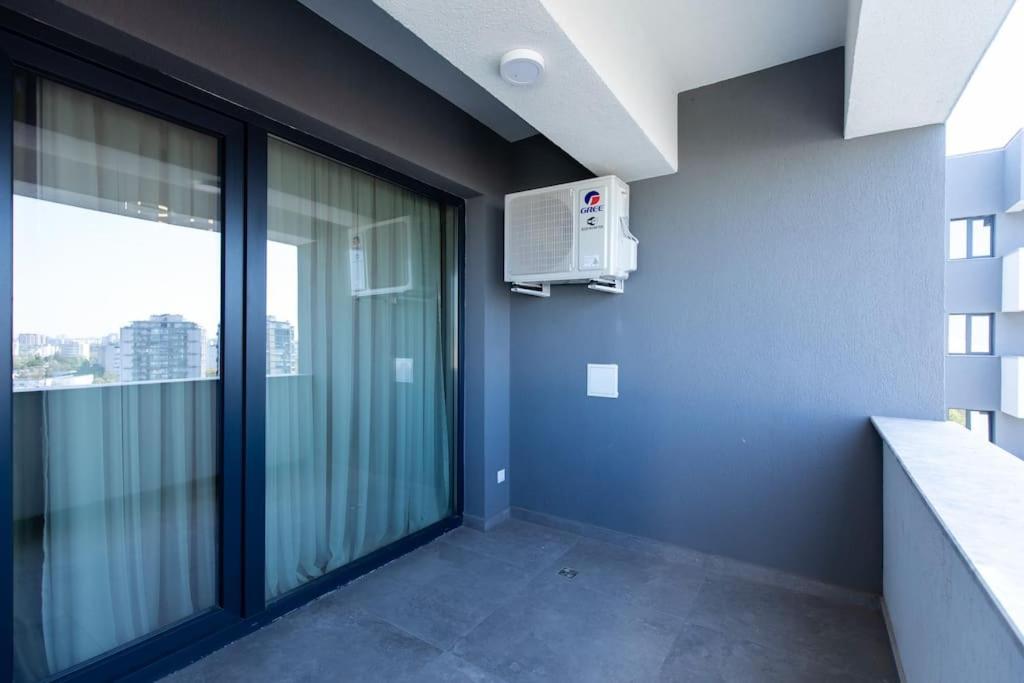 Elegant 2 Bedroom Retreat Bucharest Exterior photo